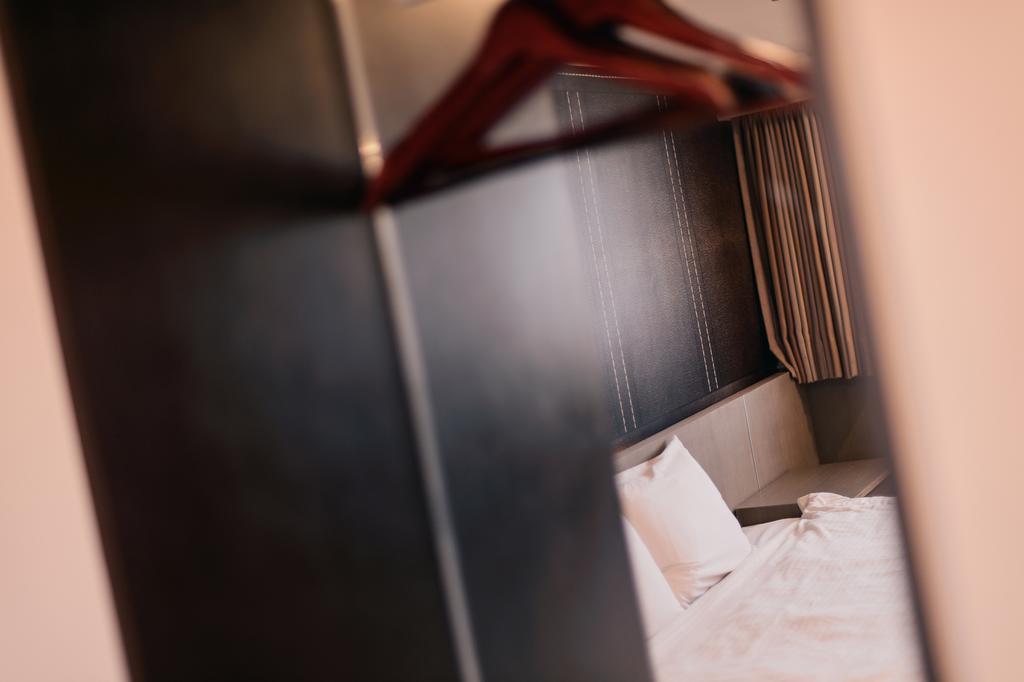 Kiwi-Taichung Station Branch 1 Hotell Eksteriør bilde