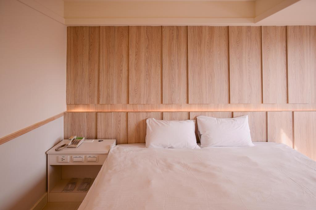 Kiwi-Taichung Station Branch 1 Hotell Eksteriør bilde