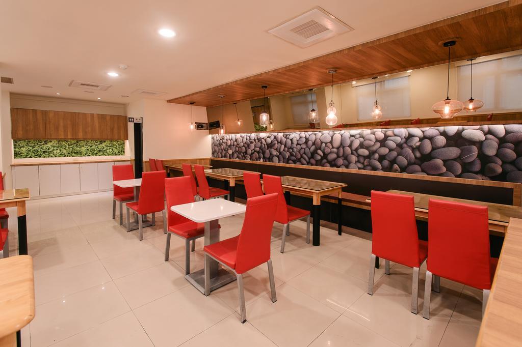 Kiwi-Taichung Station Branch 1 Hotell Eksteriør bilde