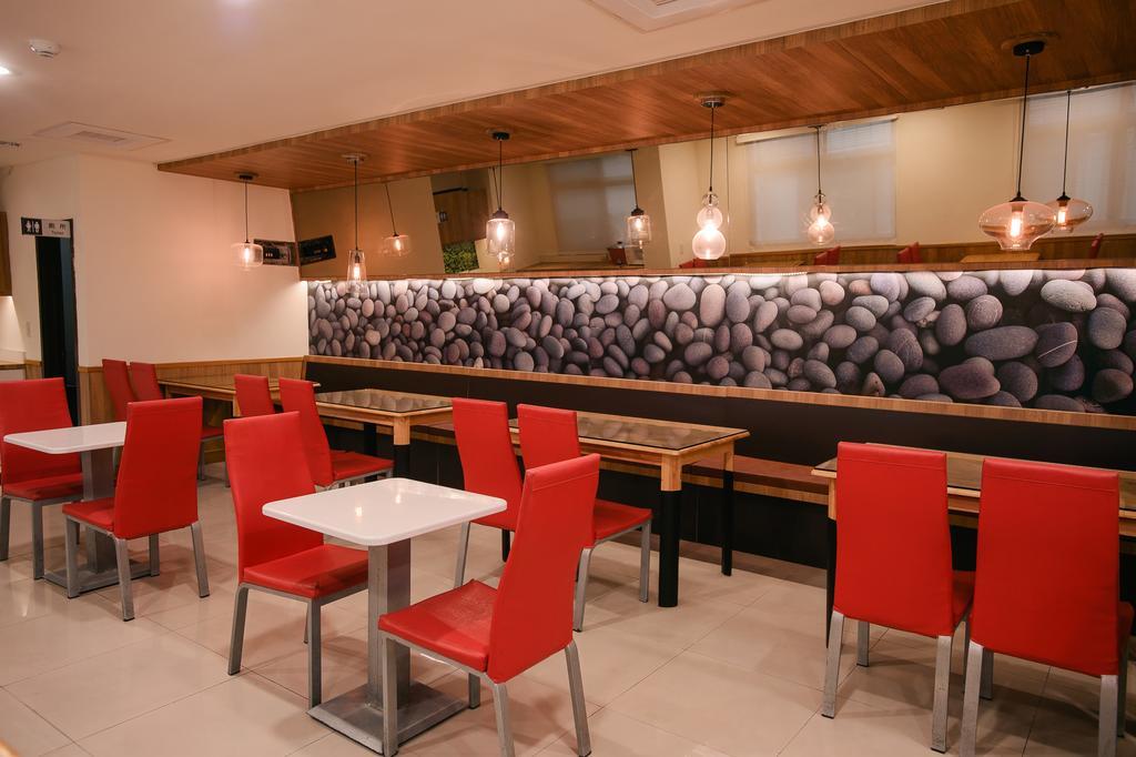 Kiwi-Taichung Station Branch 1 Hotell Eksteriør bilde